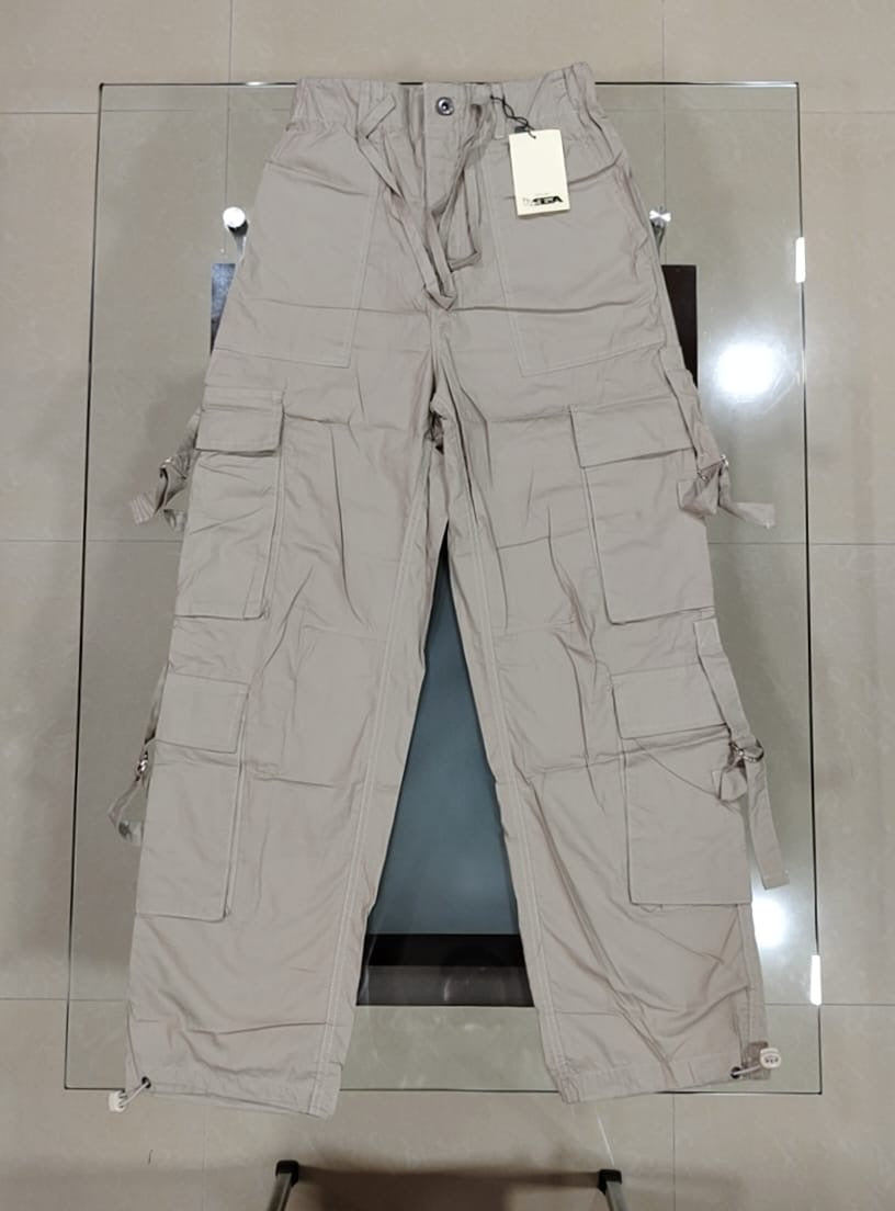 Multi Pockets Branded Parachute Baggy Pants