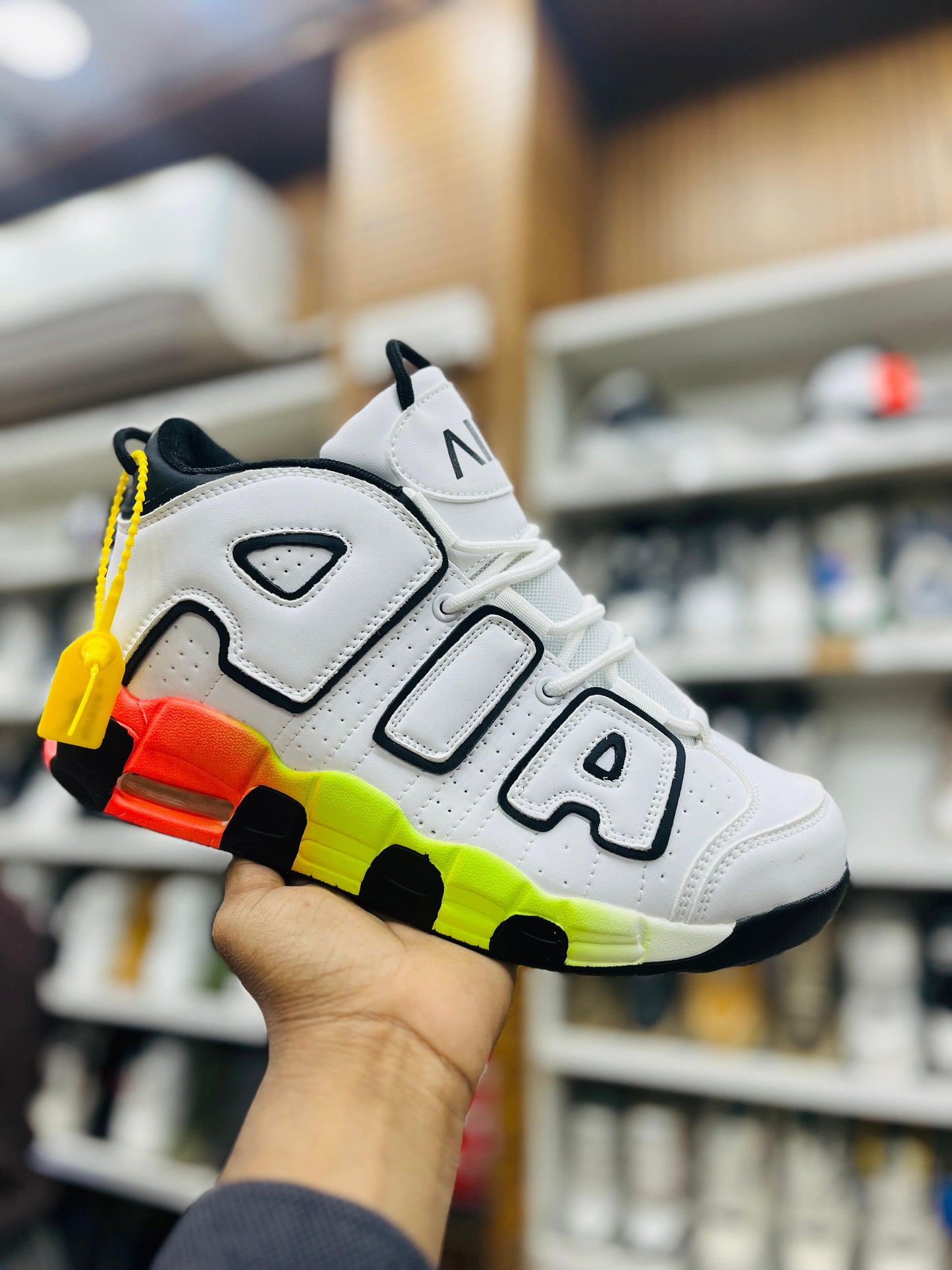 NIKE AIR
