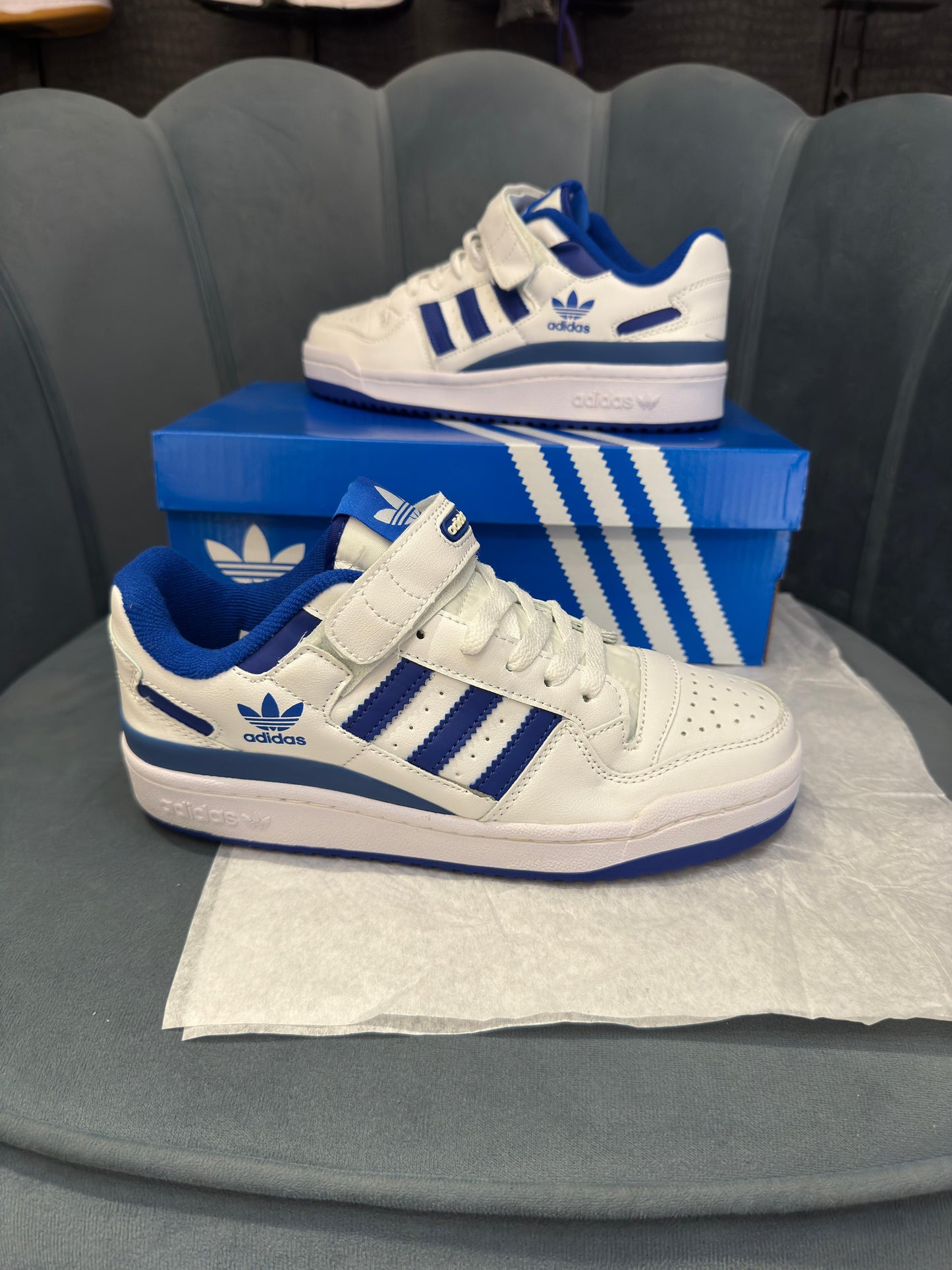 Adidas Forum 84 White Blue