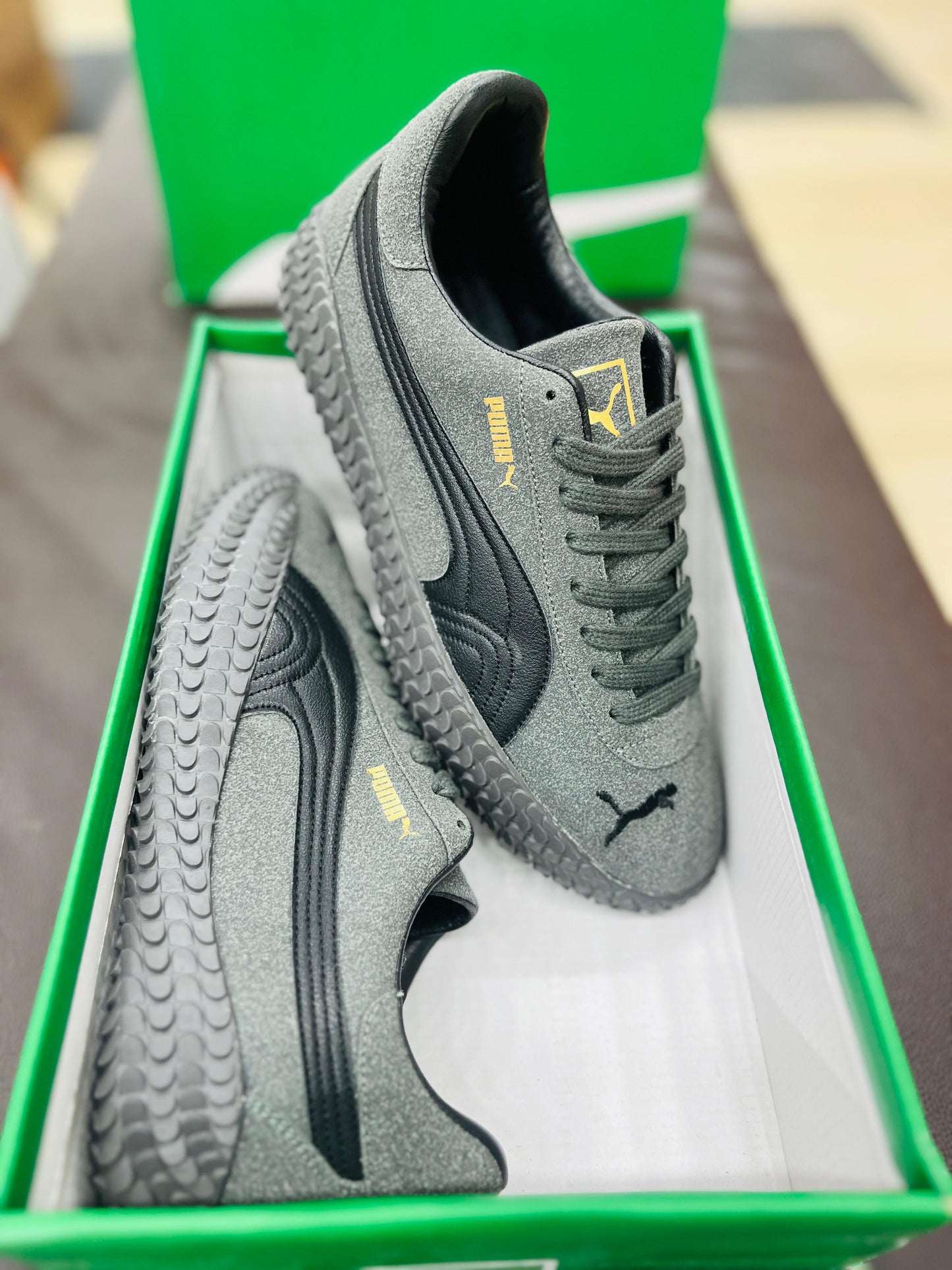 Puma speed cat low