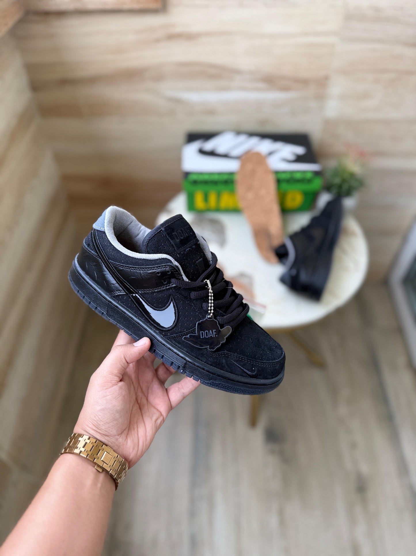 NIKE SB DUNK WHAT THE DUCK LIMITED EDTN