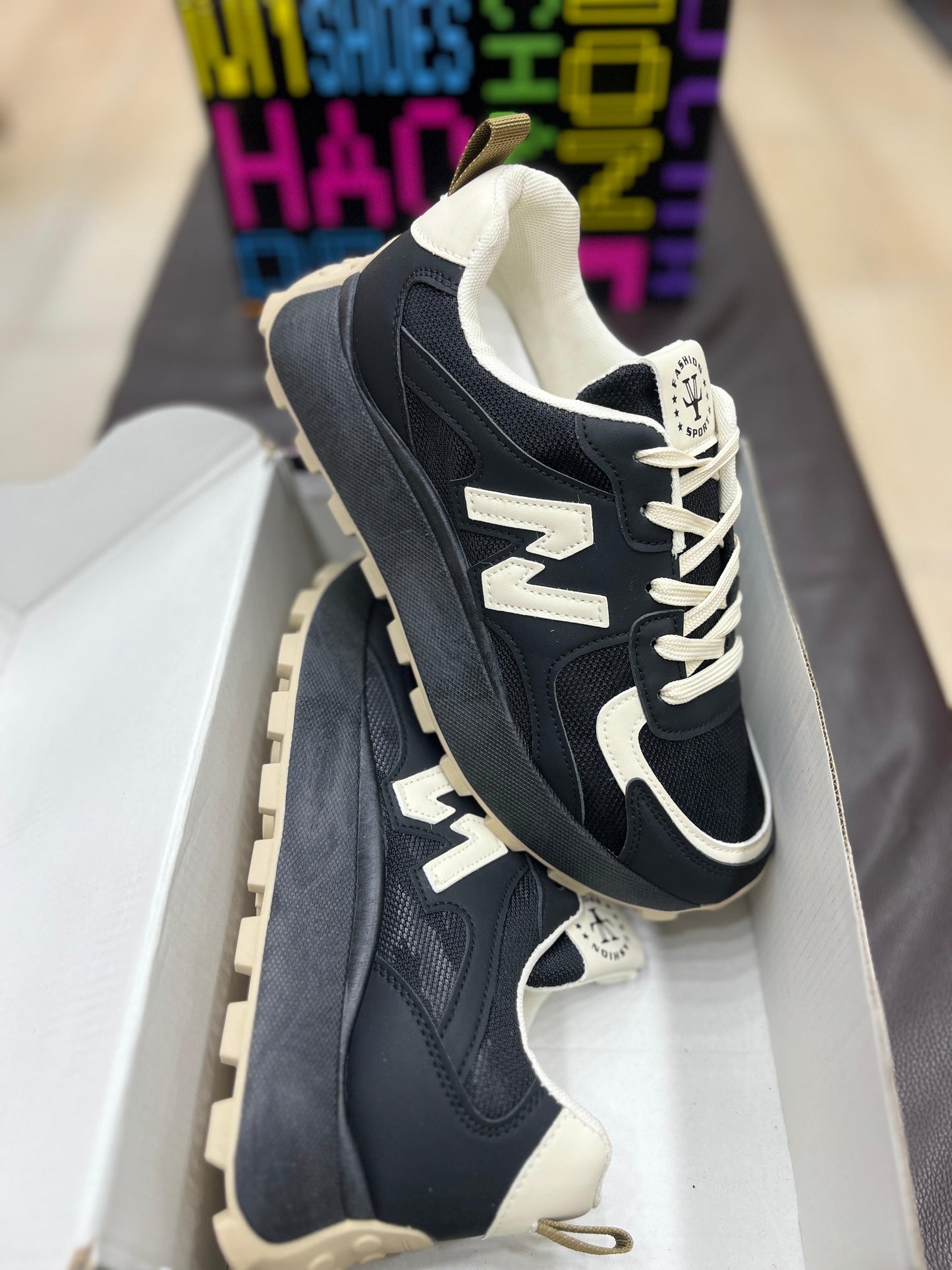NEW BALANCE 7A