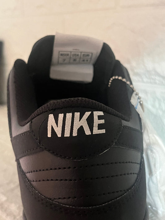 NIKE DUNK FULL BLACK