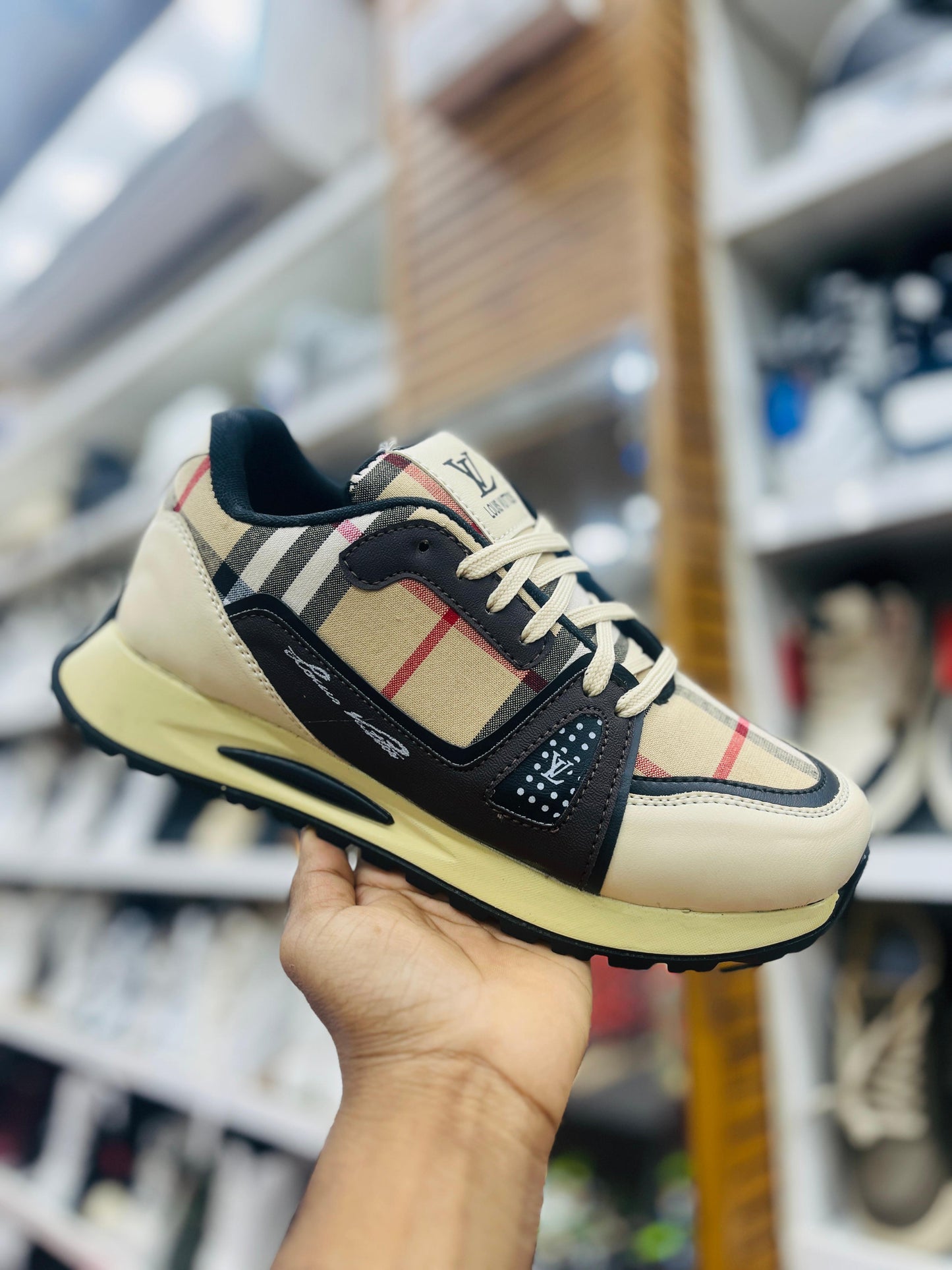 Louis Vuitton 7a