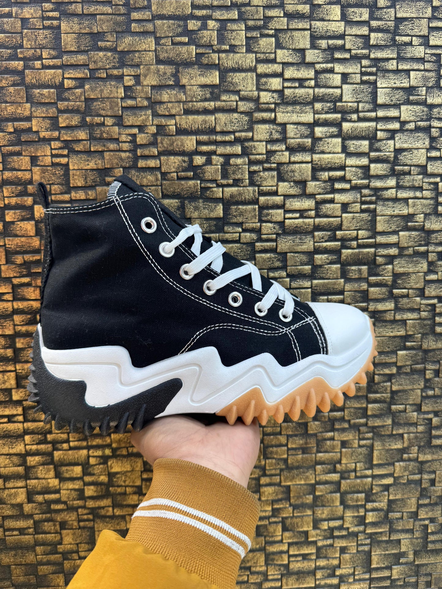 CONVERSE MOTION 7A