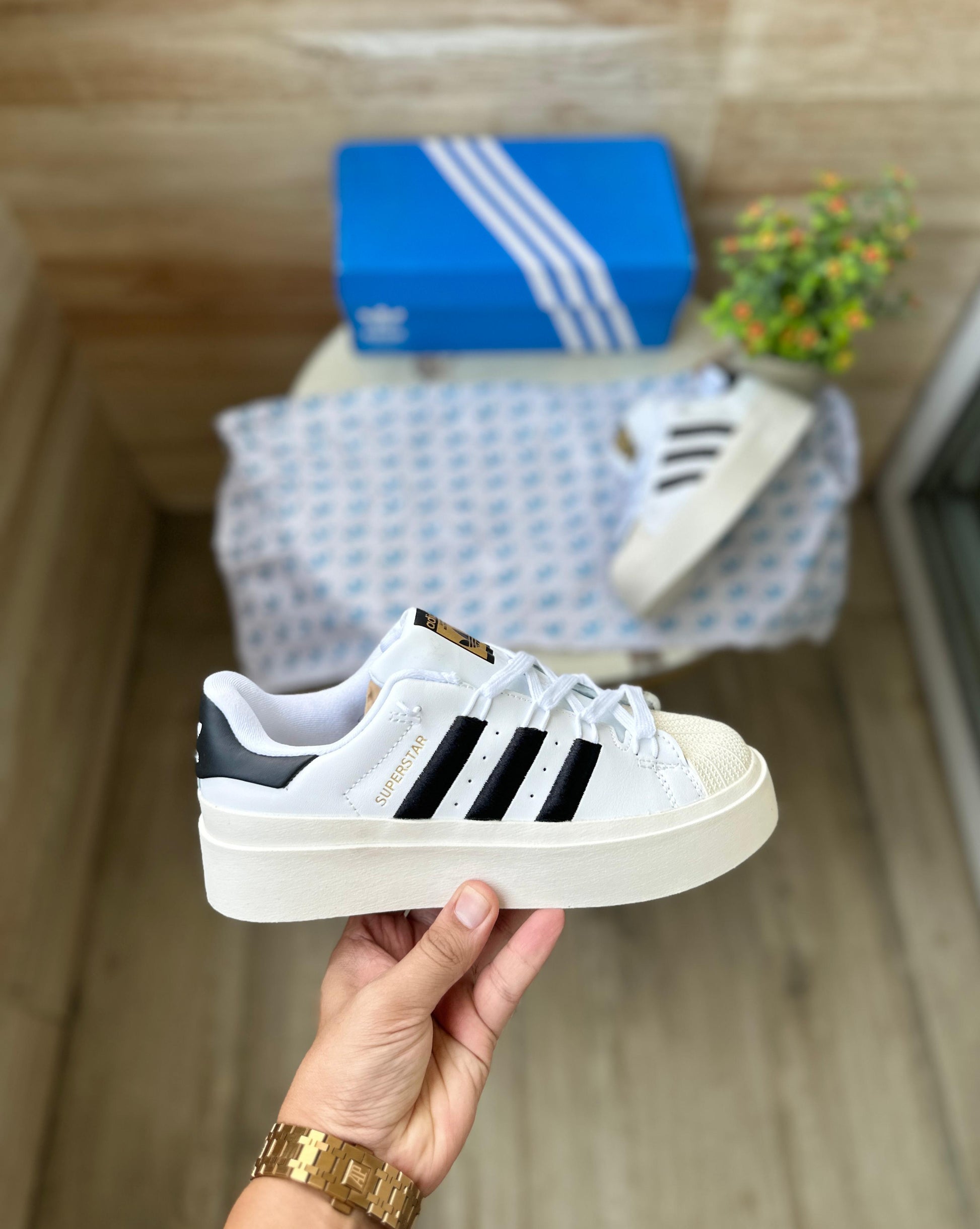 ADIDAS SUPERSTAR BONEGA