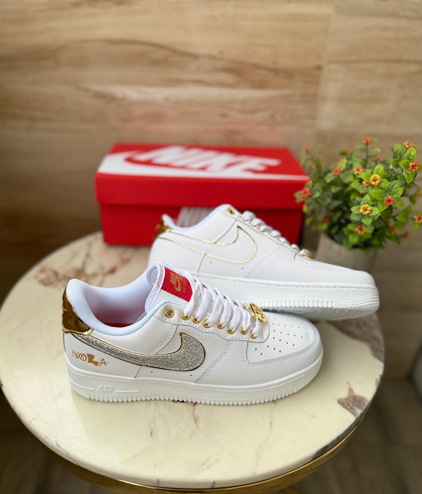 NIKE AIRFORCE ONE NOLA