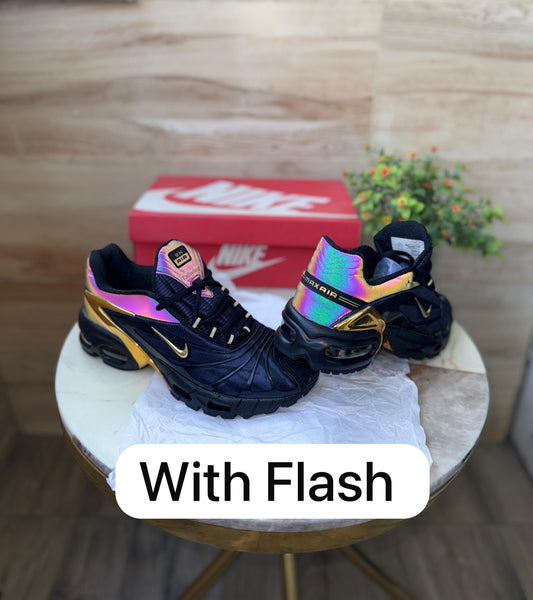 NIKE AIRMAX TAILWIND TN PLUS