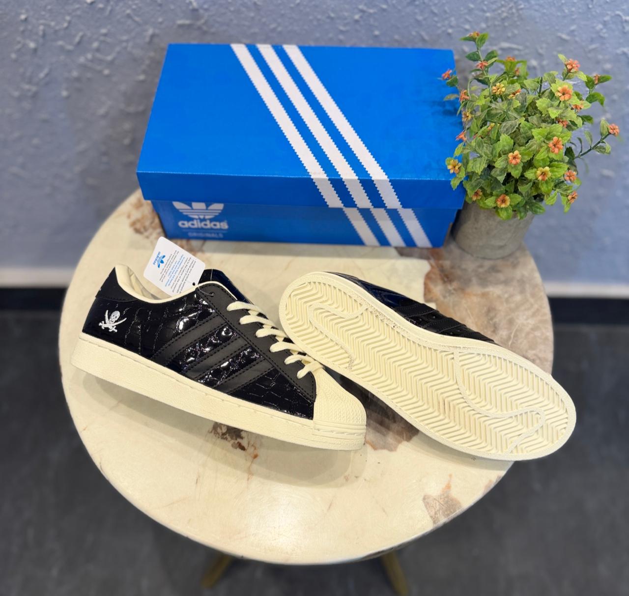 ADIDAS ORIGINAL SUPERSTAR DANGER