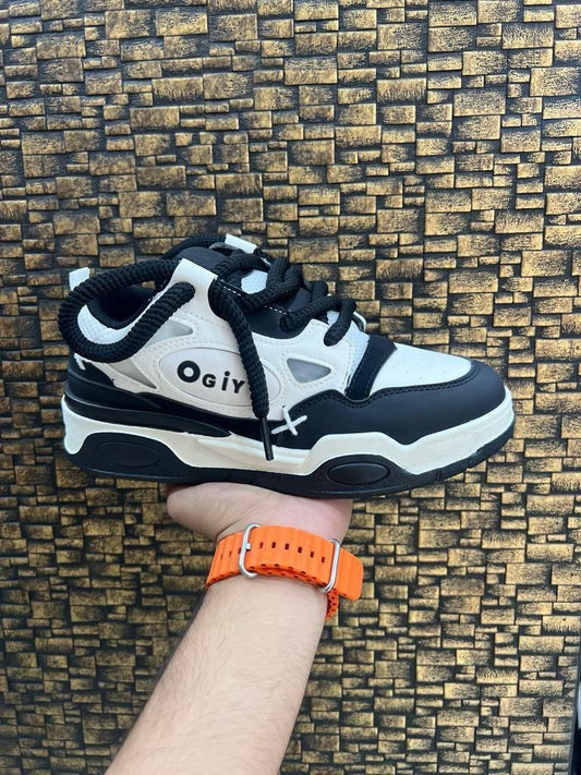 Buy 999/- one shoe get another one free✅📦