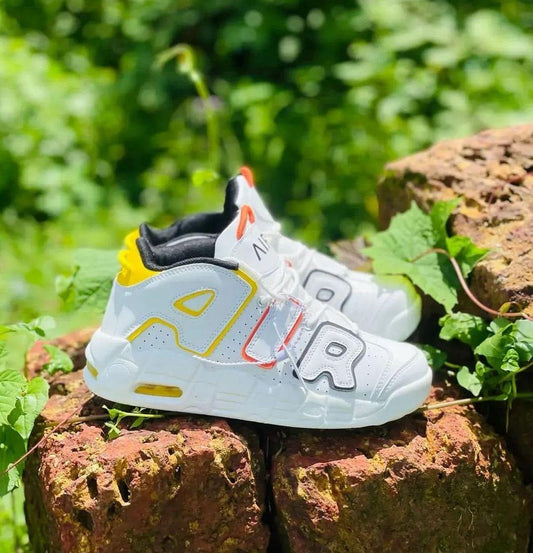 Buy 999/- one shoe get another one free✅📦