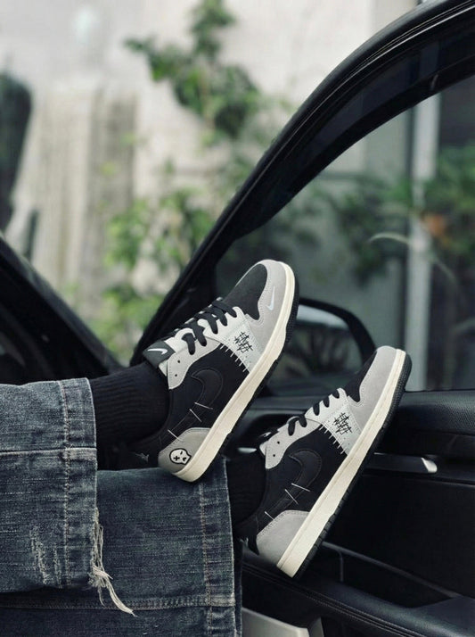 Nike Dunk Skull Low Voodoo