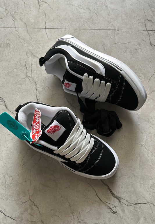 VANS OLD SKOOL KNU BLACK WHITE