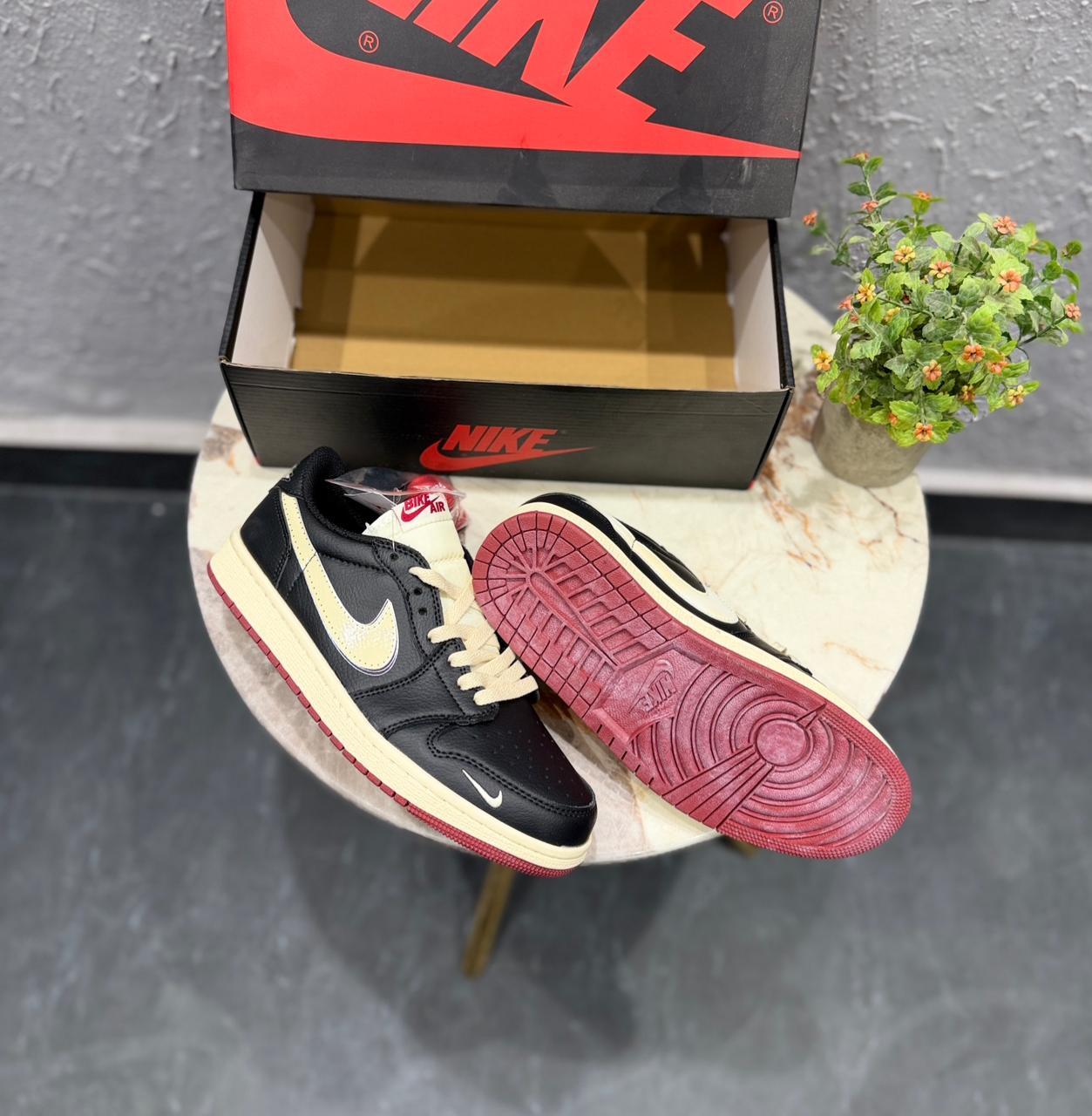 AIR JORDANS RETRO 1 LOW X NIGEL SYLVESTER