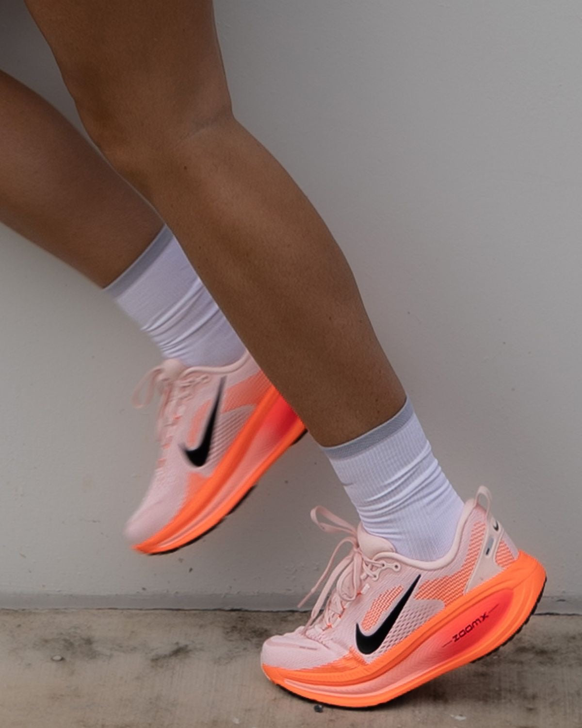 sports & runing shoes