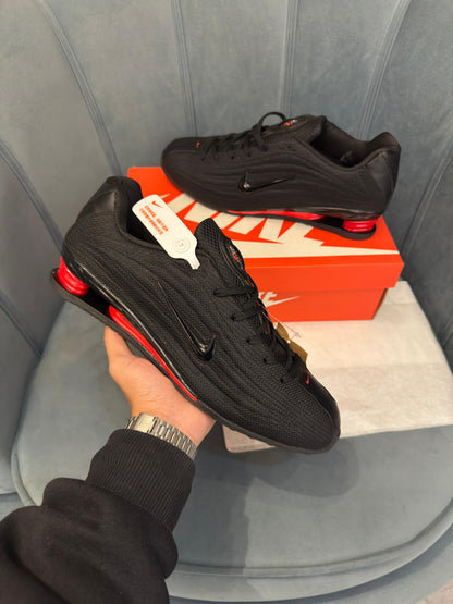 NIKE SHOX Z REIMAGINES 2026