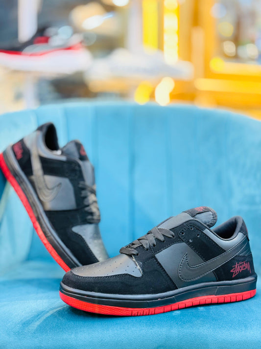 NIKE DUNK