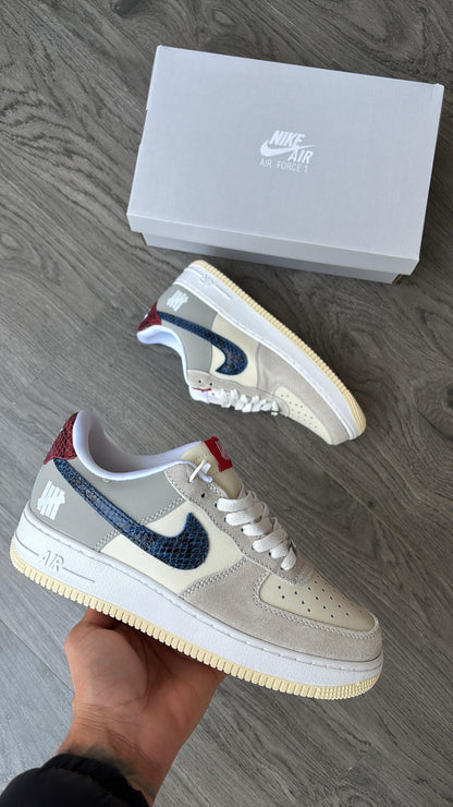 Nike AIRFORCE 1 LOW UNDEFEATED 5 ON IT