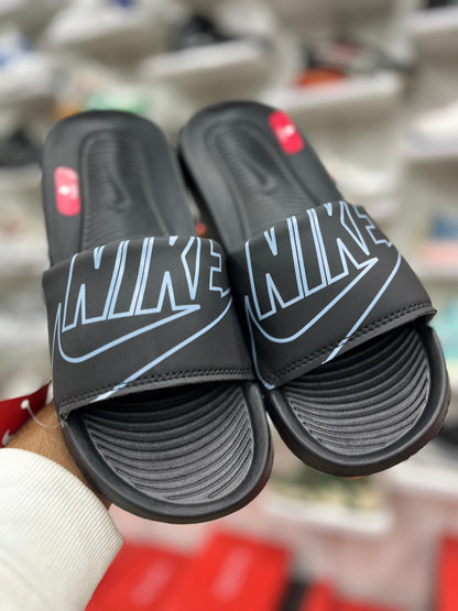 NIKE SLIPPER 7A