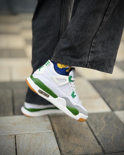 Nike retro 4 pine green