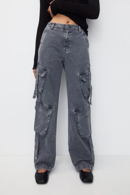 PULL&BEAR Brand*
Multi Pockets Cargo Trousers with Straps