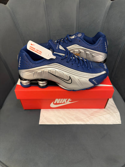 NIKE SHOX SILVER BLUE SILVER