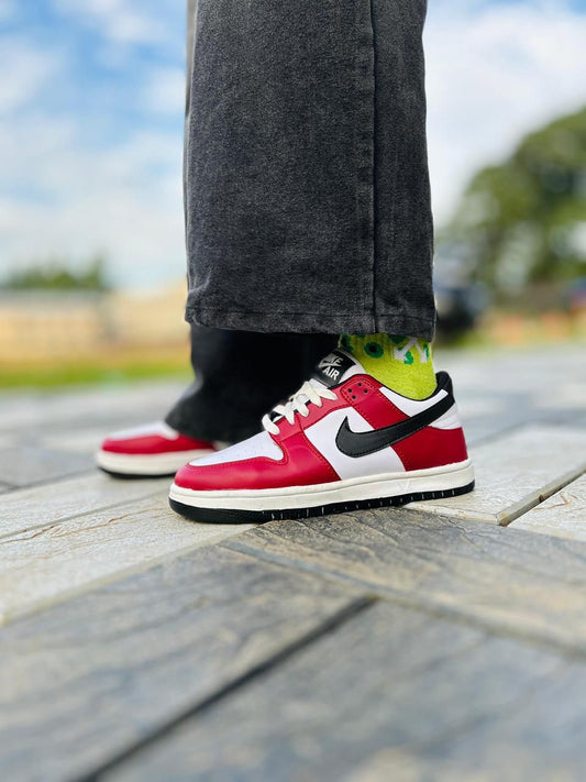 NIKE sb dunk  Cherry