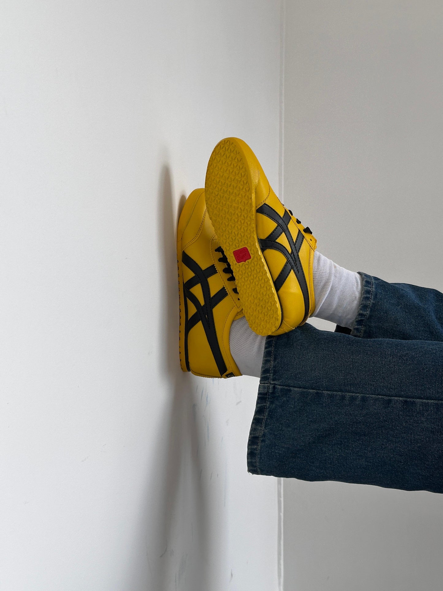 TIGER Yellow