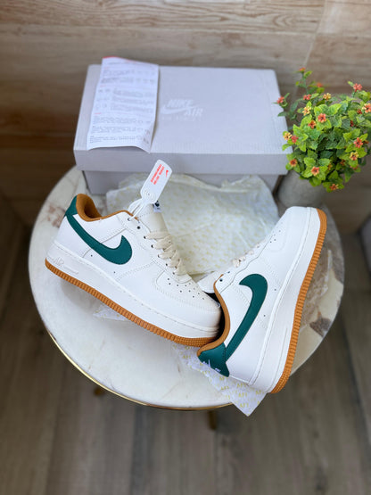 NIKE AIRFORCE HAMAWA