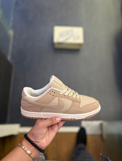 NIKE SB DUNK SANDDRIFT