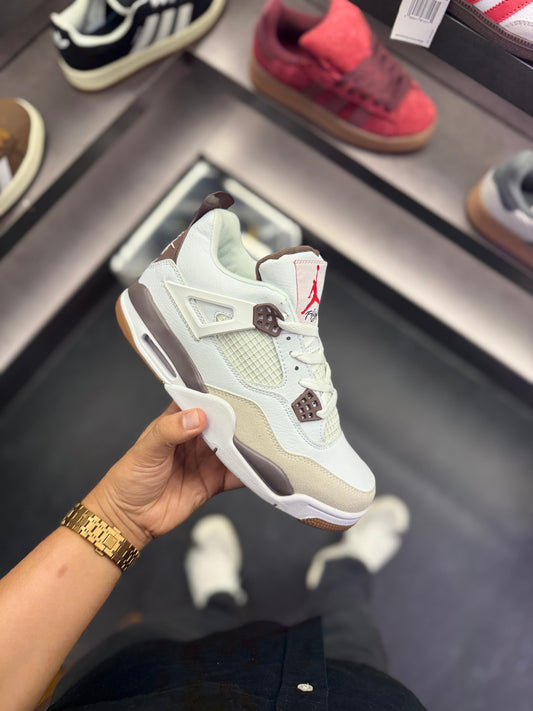 AIR JORDANS RETRO 4 MOCHA