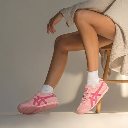 ONITSUKA TIGER PINK