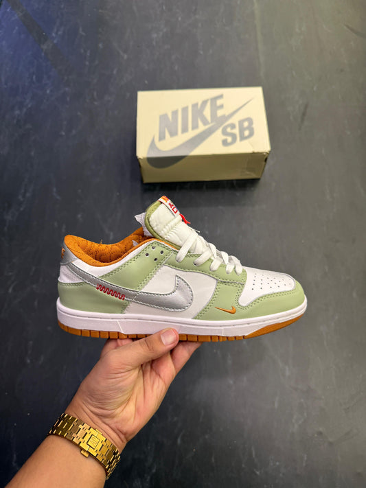 NIKE DUNK YEAR OF THE SNAKE JUST DO IT 2025