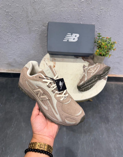 NEW BALANCE 204 MUSHROOM ARID STON