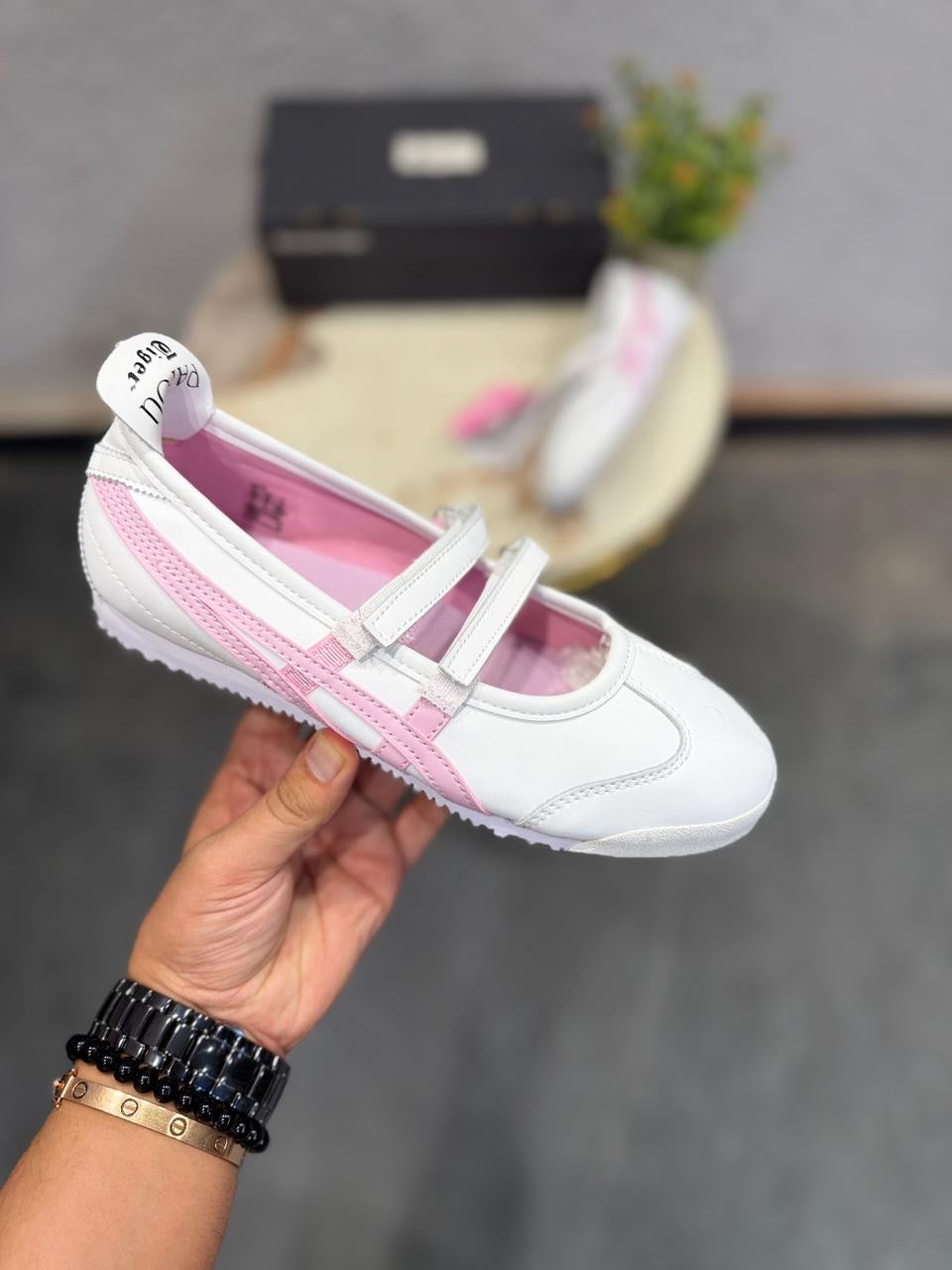 ONITSUKA TIGER MEXICO 66 MARY JANE  WHITE PINK