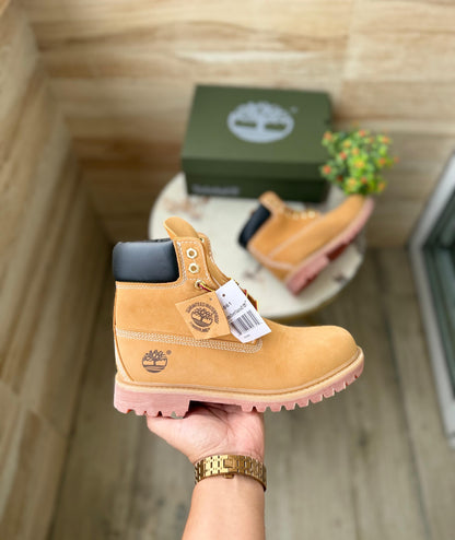 TIMBERLAND BOOTS TAN