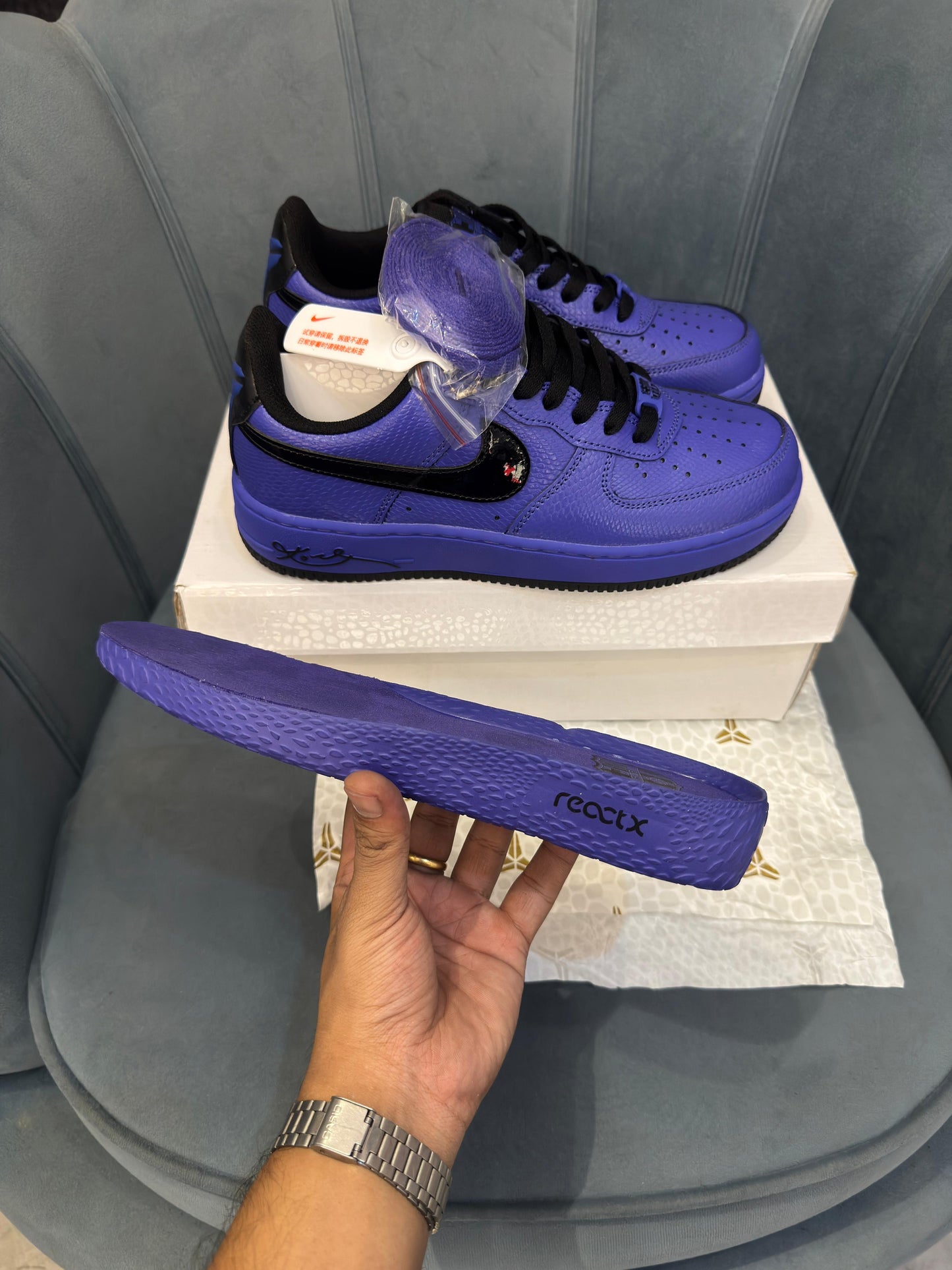 NIKE AIRFORCE KOBE BRYANT PURPLE