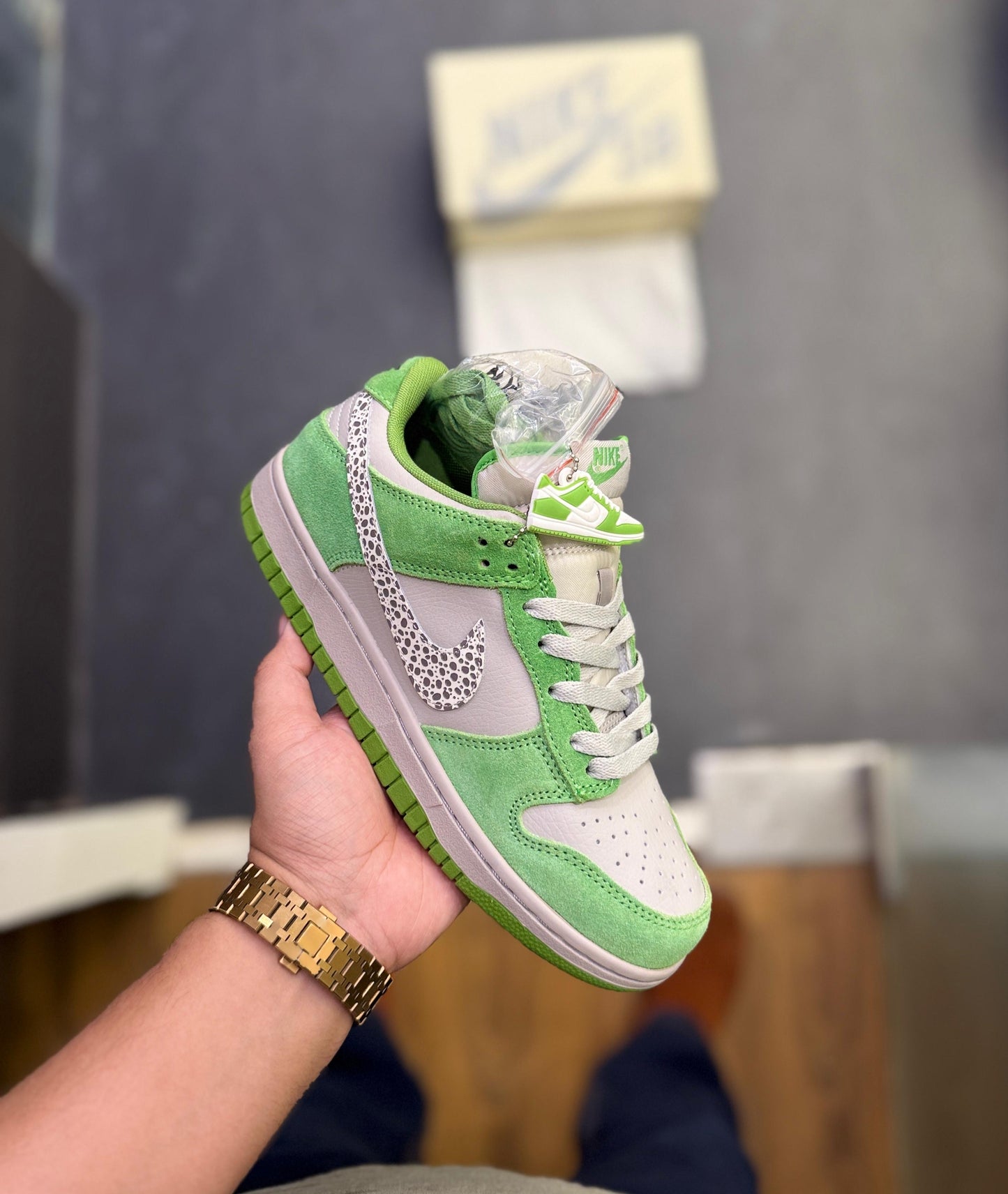 NIKE SB DUNK CHLOROPHYLL 2025