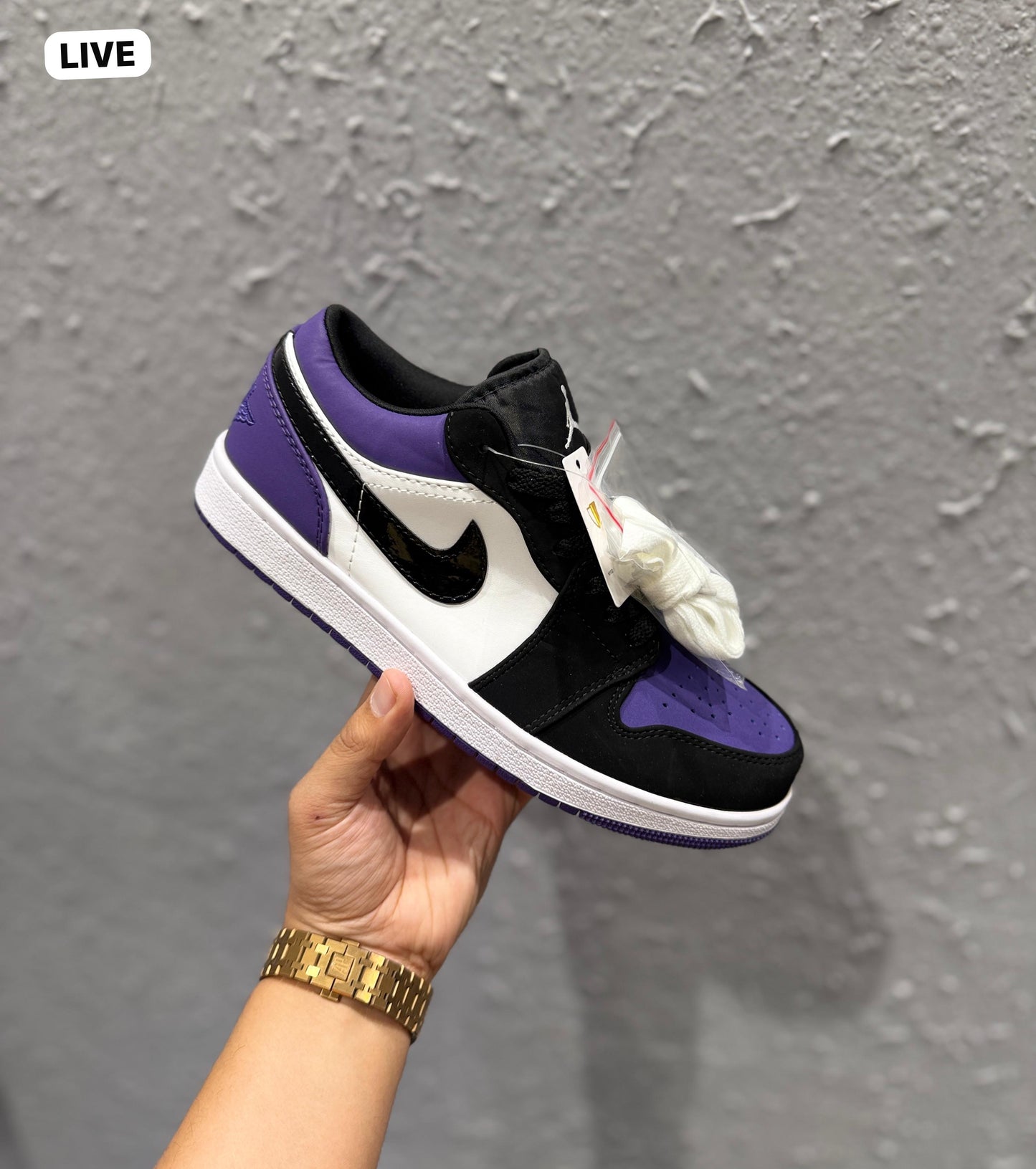 AIR JORDANS RETRO 1 LOW GREY BLACK ORANGE