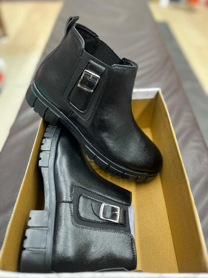 CHLSEA boots