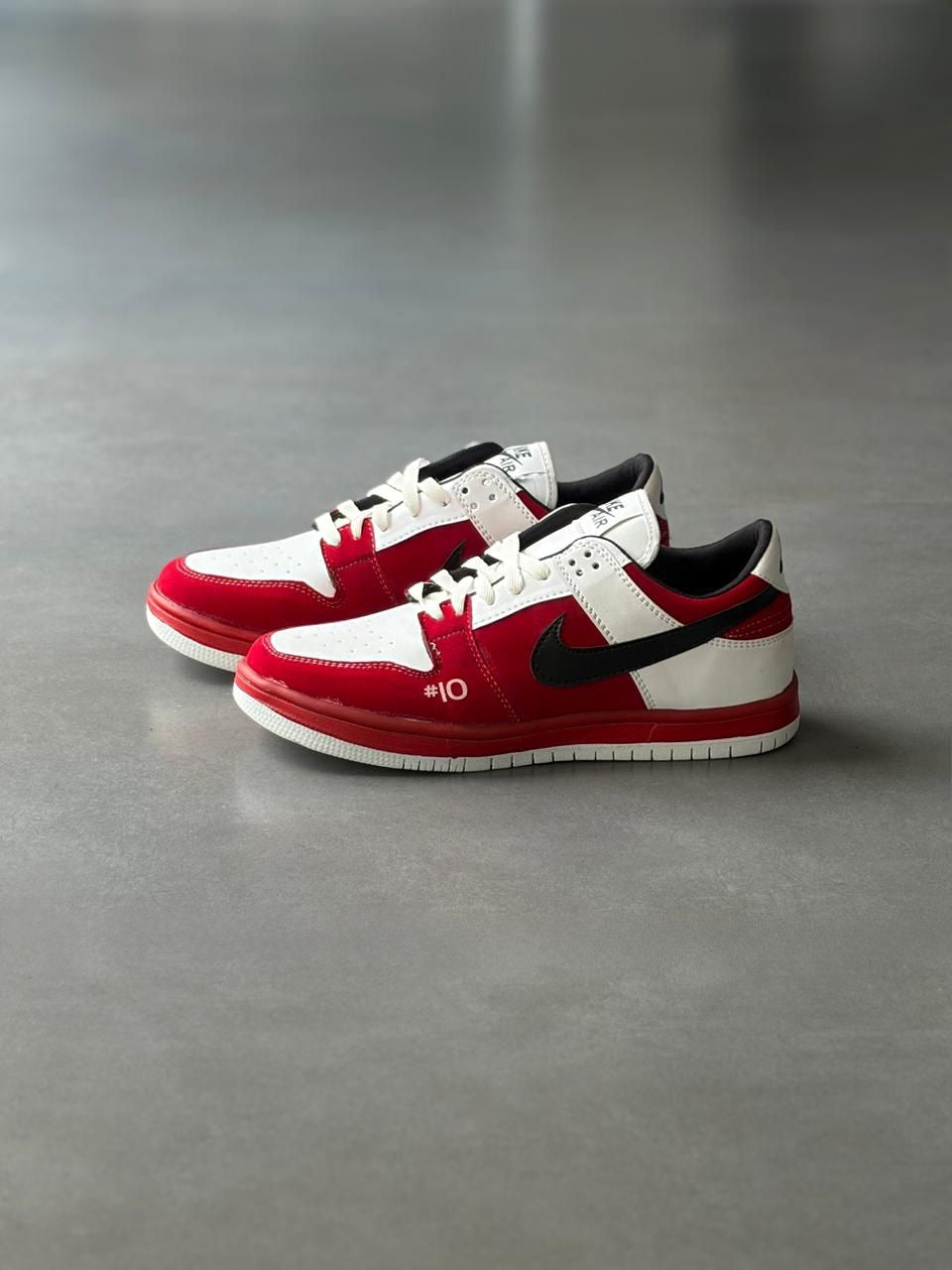 NIKE SB DUNK  SKATEBOARD ROLLER DERBY 6A