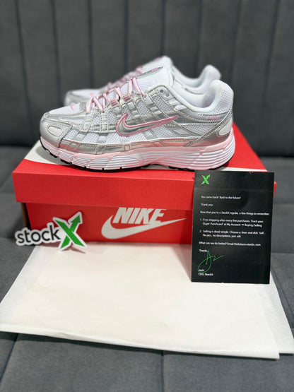 NIKE P-6000 TRAINER METALLIC PINK WITH STOCKX KIT