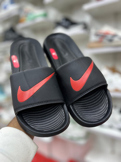 NIKE SLIPPER 7A