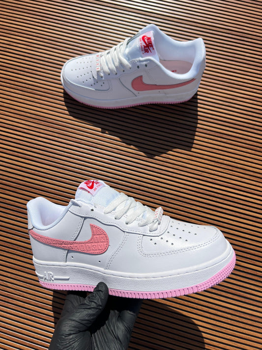 NIKE AIRFORCE ONE VALENTINE LOVE