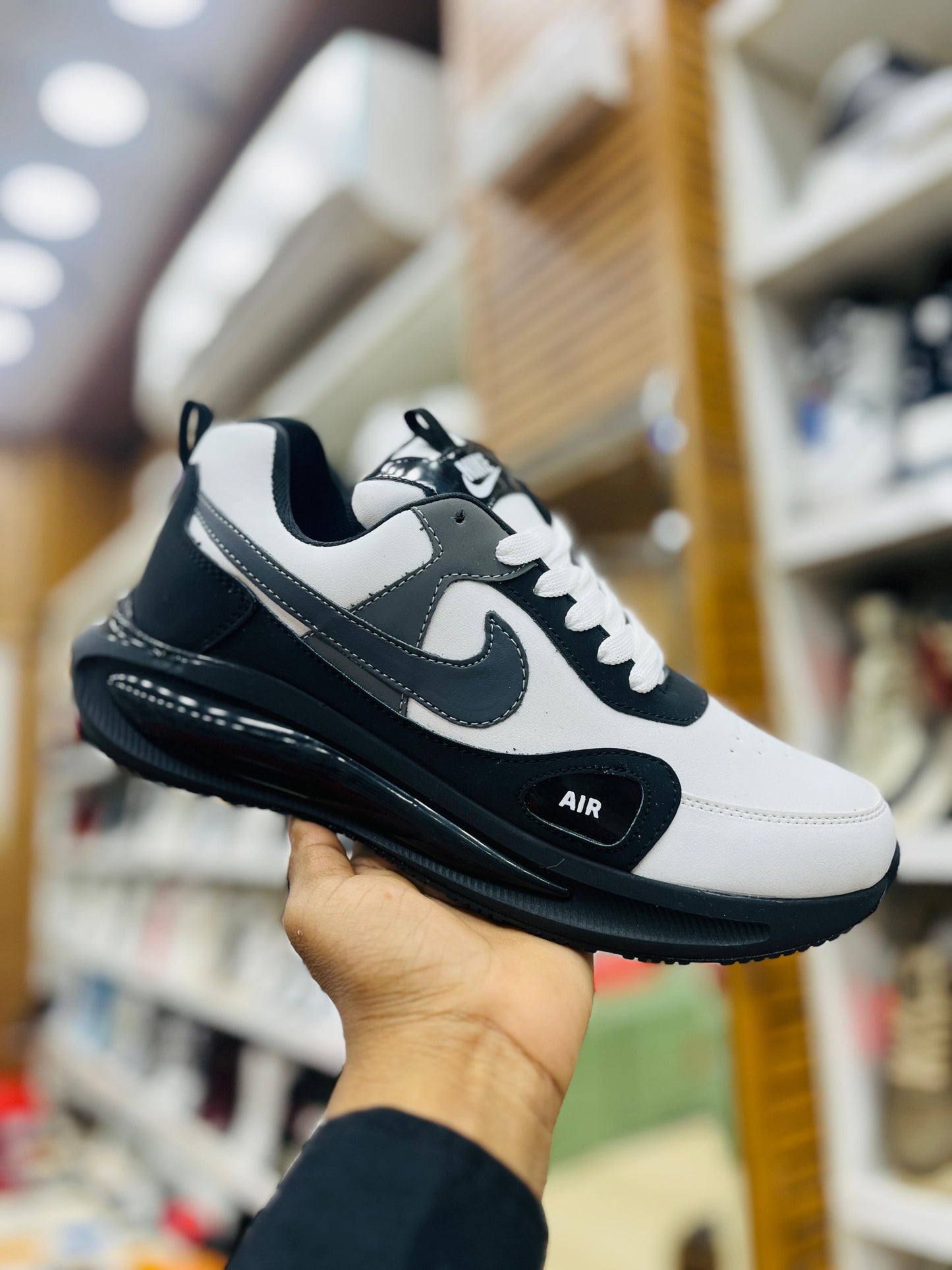 NIKE 7a