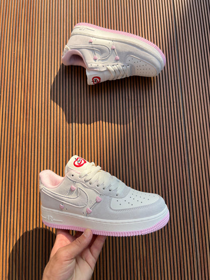 NIKE AIRFORCE VALENTINE