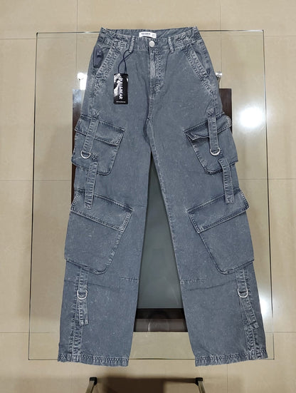 PULL&BEAR Brand*
Multi Pockets Cargo Trousers with Straps