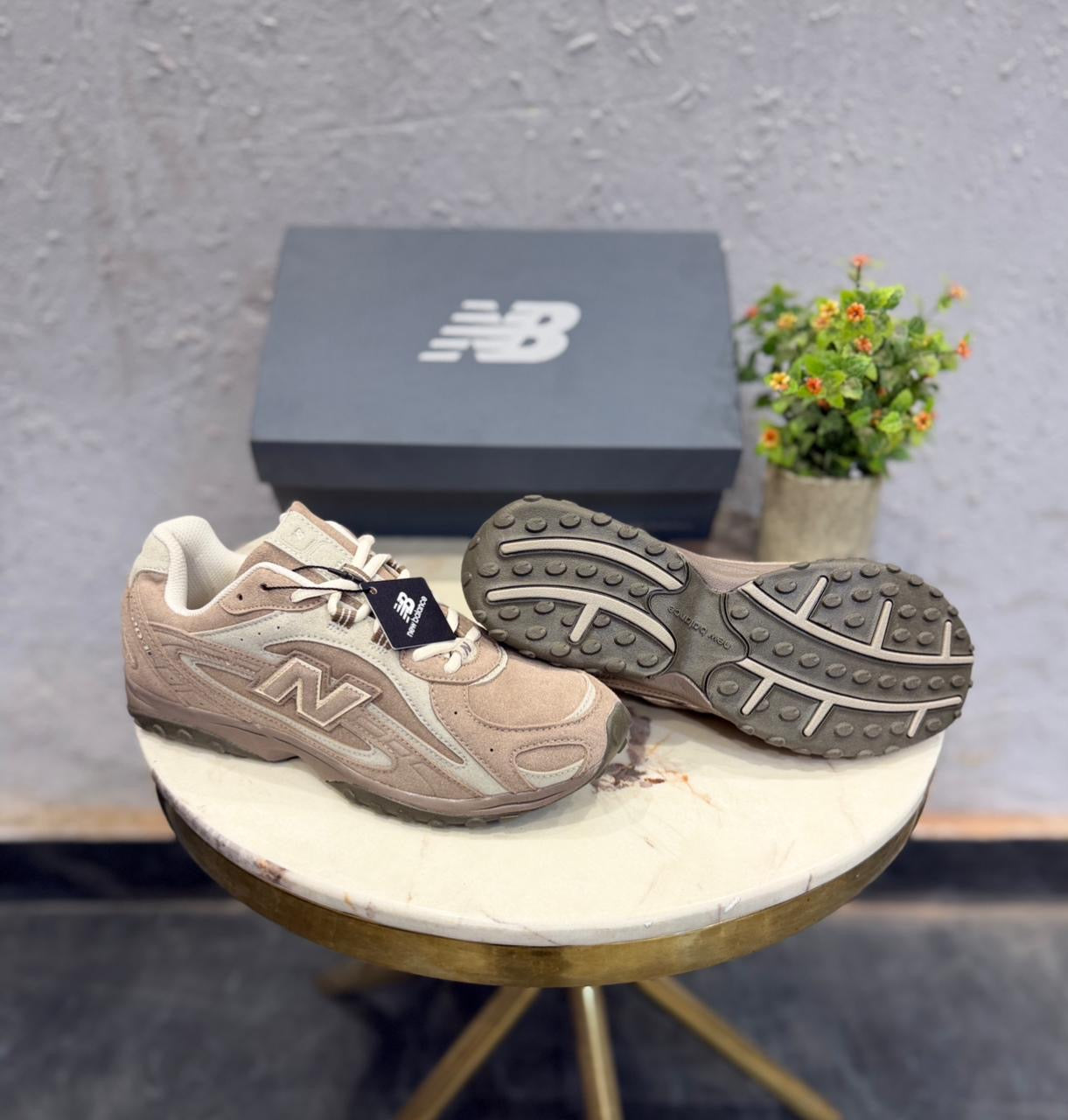 NEW BALANCE 204 MUSHROOM ARID STON