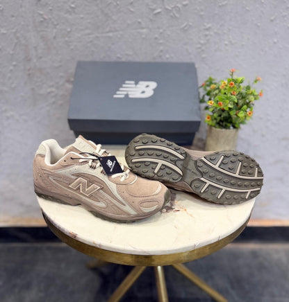 NEW BALANCE 204 MUSHROOM ARID STON