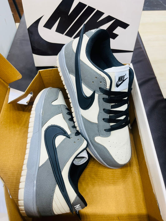 NIKE NK